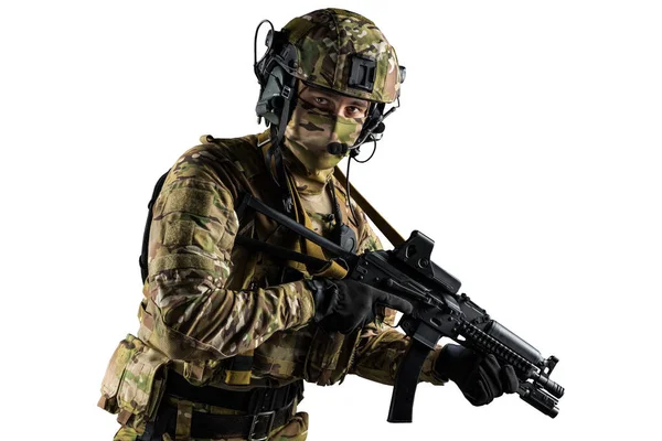 Soldado Sosteniendo Rifle Asalto Uniforme Ajusta Los Servicios Especiales Federación —  Fotos de Stock