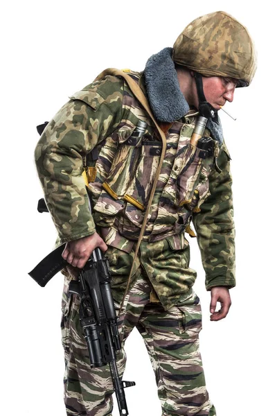 在车臣战争中 身穿制服的男性服从俄罗斯军队特种部队的指挥 — 图库照片