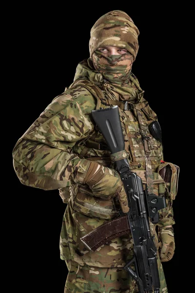 Soldat Tenant Fusil Assaut Uniforme Conforme Sous Unité Des Forces — Photo