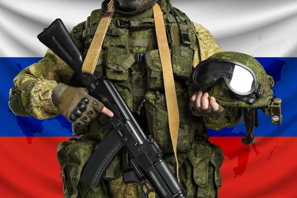 Man Rysk Mekaniserad Infanteriuniform Rysslands Flagga Bakgrund — Stockfoto