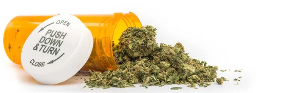 Medizinisches Marihuana Verschreibungspflichtiger Tablettenflasche Auf Weißem Hintergrund Panoramabild — Stockfoto