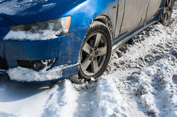 Parte Del Coche Nieve Ciudad Invierno — Foto de Stock