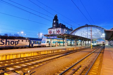 SC Süper Şehir Pendolino 680, Hlavni Wilsonovo nadrazi, Wilsonova