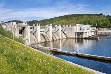 CZECH REPUBLIC, KAMYK NAD VLTAVOU - MAY 11, 2009: dam on Vltava river, Kamyk nad Vltavou, Central Bohemian region, Czech republic 