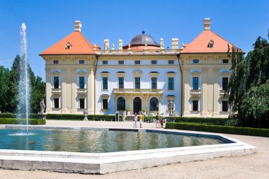 Slavkov, Çek Cumhuriyeti - 19 Haziran - Barok kalesinde (ulusal kültürel Simgesel Yapı) 19 Haziran 2014 yılında Slavkov - Austerlitz Brno, South Moravia, Çek Cumhuriyeti yakınındaki.
