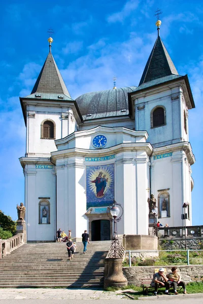 Barockbasilikan av antagandet av Jungfru Maria, Hostyn nära Bystrice pod Hostynem, Tjeckien. Iimportant Marian förlägga av pilgrimsfärd i Mähren. — Stockfoto