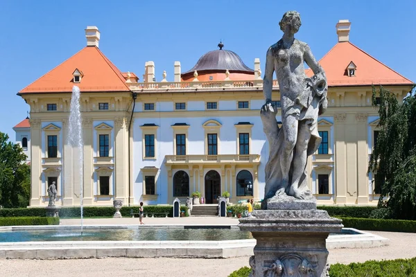 Slavkov Republika Czeska Czerwca Barokowy Zamek Narodowy Zabytek Kultury Czerwca — Zdjęcie stockowe