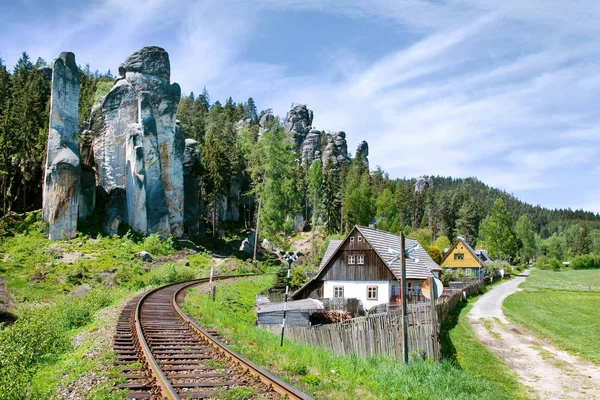 Limestone Adrspach rock town - National park of Adrspach - Teplice rocks, East Bohemia, czech republic — Stock Photo, Image