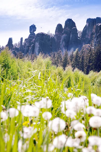 Limestone Adrspach rock town - National park of Adrspach - Teplice rocks, East Bohemia, czech republic — Stock Photo, Image