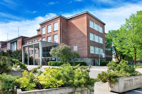 Famous functionalist building of Tyl school  by arch. Gocar, historical town Hradec Kralove, Czech republic — Stock Photo, Image