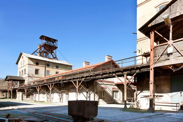 Muzeum pod širým nebem, uhlí dolu Mayrau Vinarice, Kladno, Česká republika — Stock fotografie