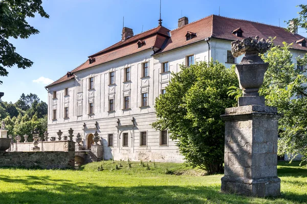 Budisov slott, Vysocina distrikt, Tjeckien, Europa — Stockfoto