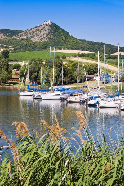 Pavlov porto, Nove Mlyny serbatoio d'acqua, regione Palava, Moravia meridionale, Repubblica ceca — Foto Stock