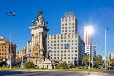 Fuente de la Plaza de Espana, Plaza de Espana (Spain square), Barcelona, Spain