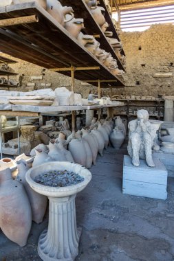 İtalya, Pompei - 19 Ekim 2019: 79 yılında Vezüv Dağı 'nın patlaması sonucu antik Roma şehri yok oldu. Pompeii bir Unesco Dünya Mirası Alanı..