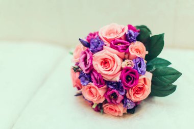 Düğün çiçekleri ve güzel ayakkabı dekorasyon