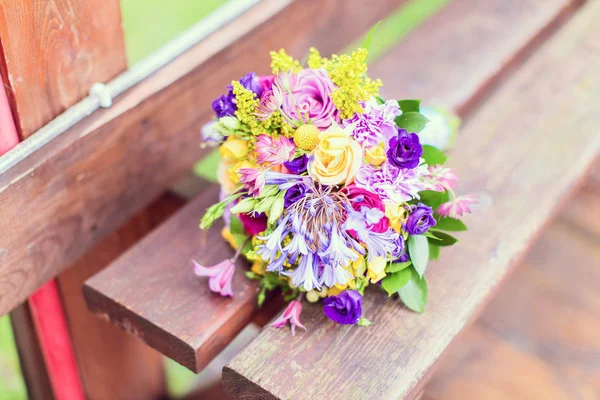Flores de boda y zapatos hermosos decoración, belleza, boda, novia , —  Fotos de Stock