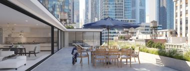 çatı Teras büyük bir şehirde. 3D render