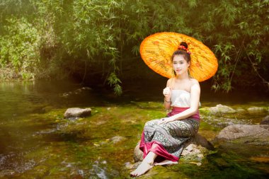 Ratchaburi, Tayland, - 02 Ağustos 2015 : Tanımlanamayan isim