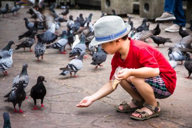 Bangkok, Tayland - 10 Ağustos 2012 : Tanımlanamayan isim mutlu b