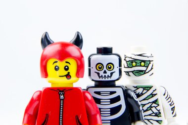 Lego hayalet Cadılar Bayramı Cadılar bayramı şekeri hile veya Treat.Theme Cadılar Bayramı arka plan istiyorum.