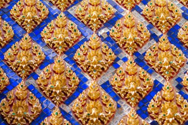 Geleneksel Tay tarzı sıva Tapınağı, T kilise duvarına