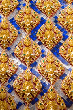 Geleneksel Tay tarzı sıva Tapınağı, T kilise duvarına