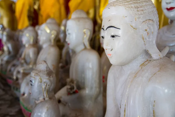 White Buddha Statue in temple at Wat Somdej Sangkhlaburi, Kancha — Stock Photo, Image