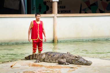 Samut Prakan, Tayland - 04 Ocak 2017: de riski göster