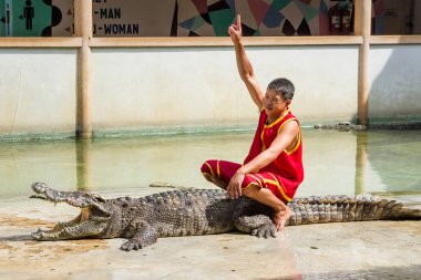 Samut Prakan, Tayland - 04 Ocak 2017: de riski göster