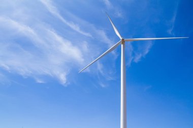 C ile temiz enerji elektrik üreten rüzgar türbini gücünü