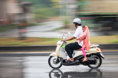 Nonthaburi, Tayland - 04 Nisan 2017: Hareket bulanık kaydırma 