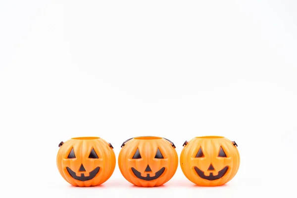 잭 o'lantern pumpkinhead 플라스틱에 사용 하는 흰색 바탕에 — 스톡 사진