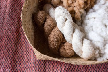 Pamuk çiçek el yapımı iplikten. Pamuk bir yumuşak, kabarık'dayız