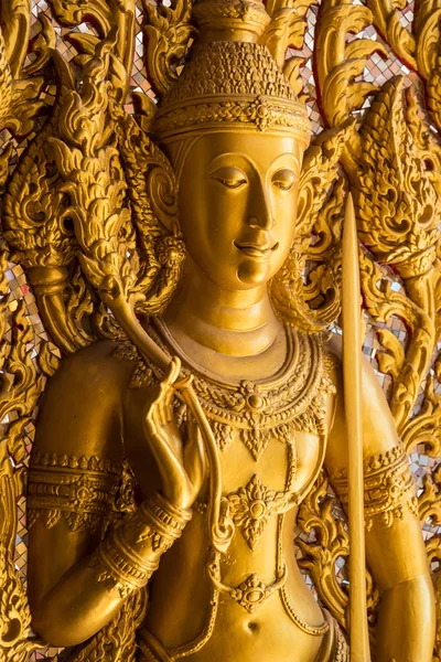 Monument van gouden Boeddha, Temple Thailand. — Stockfoto