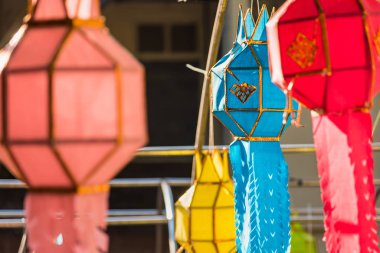 Lanna feneri, Tayland Lanna tarzı, Kuzey Tayland tarzı fenerler.