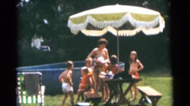 açık havada rahatlatıcı insanlar