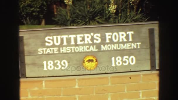 Sutters fort panneau d'entrée — Video