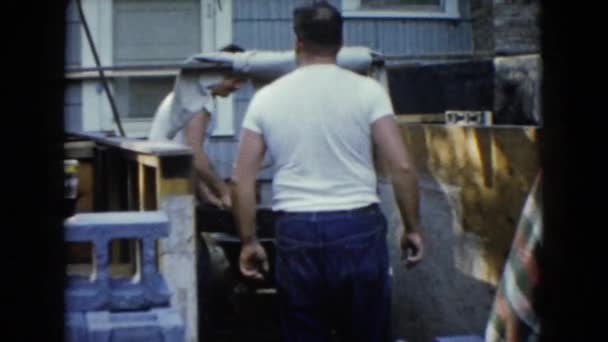 Men working on construction site — Stock Video