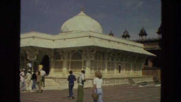 Eeuwenoude architectuur van India — Stockvideo