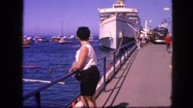 Feribot çaprazlanarak su 