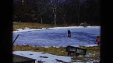 Buz pateni ebeveynler çocuklarla