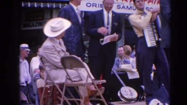 Diffusion en direct de la célébration à Harvard — Video