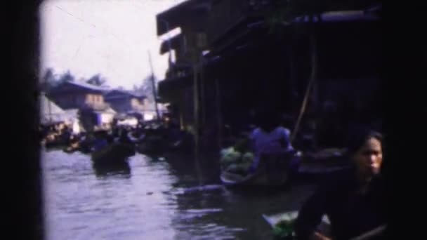 People floating on boats — Stock Video