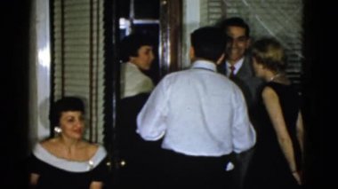 insanlar söylüyorum Hoşça kal 