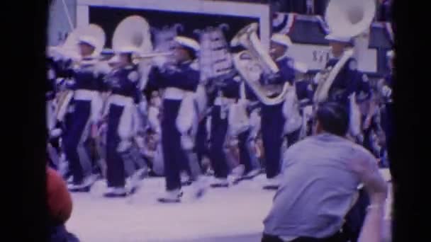 ハーバード大学ミルク時代パレード — ストック動画