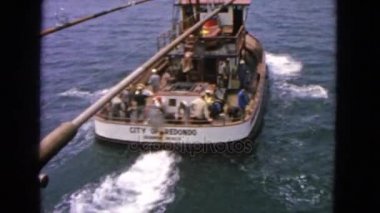 Feribot çaprazlanarak su