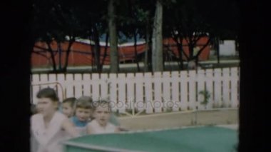 bir eğlence parkı görülür