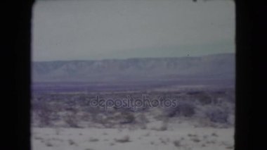 bir dağ alan karayoluyla seyahat görülür