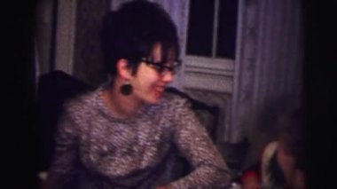 Anne ve bebek besleme dedesi